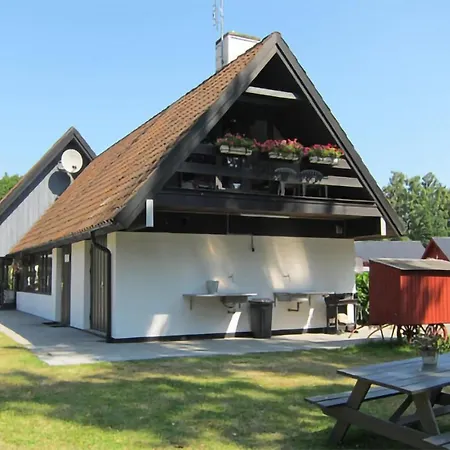 3 Bedroom Awesome In