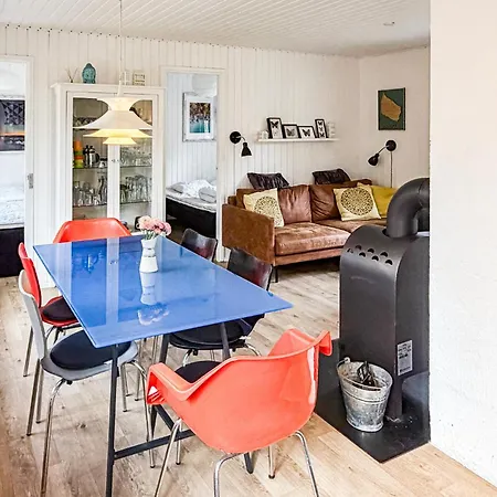 3 Bedroom Awesome In * Neksø