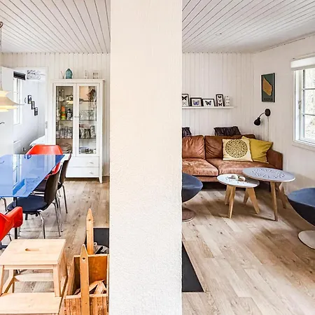 3 Bedroom Awesome In Feriehus *